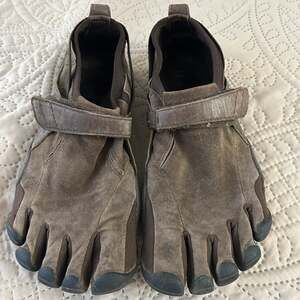 Vibram FiveFingers KSO Trek Brown Kangaroo Leather Toe Shoes
